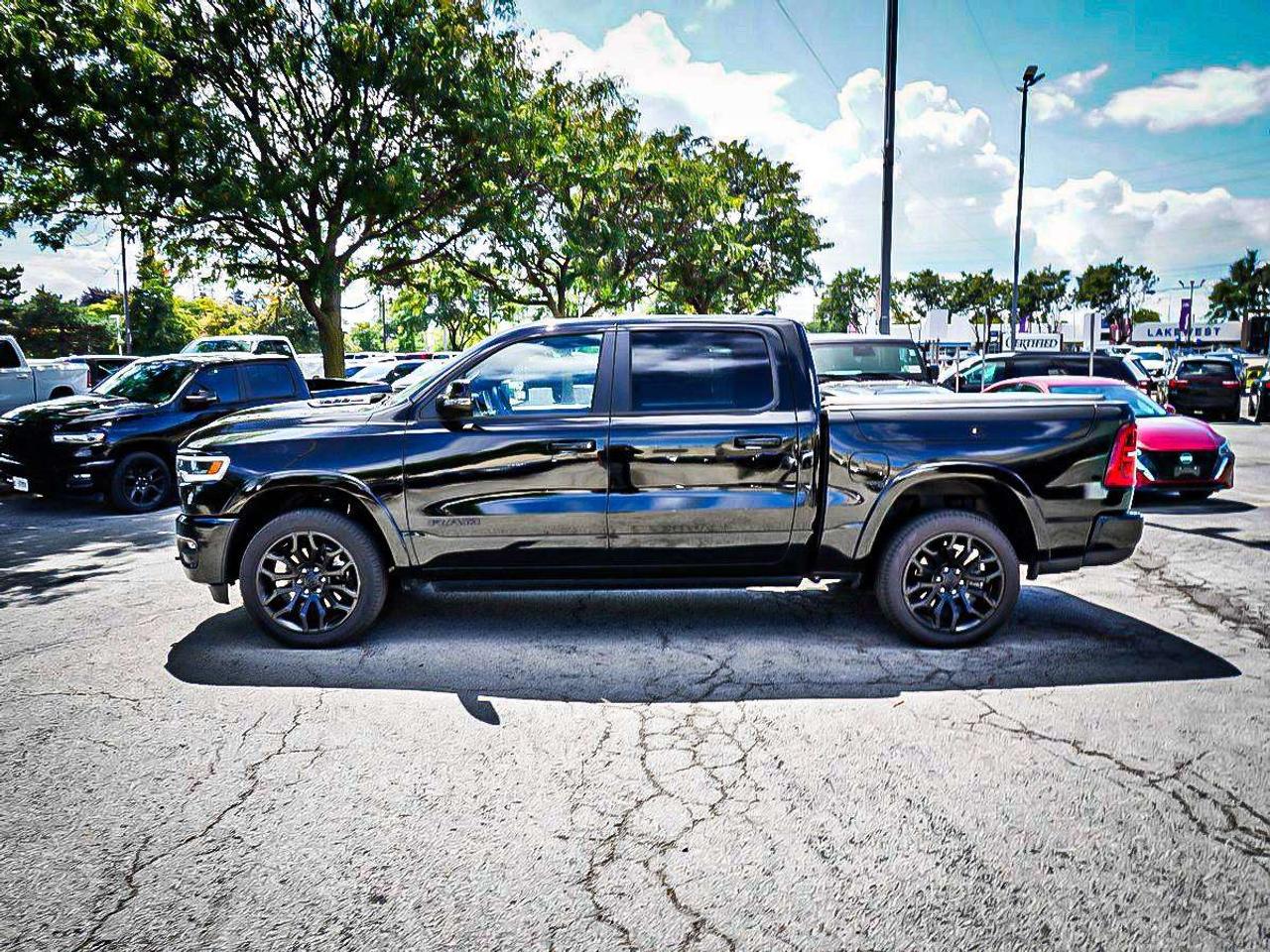 2025 RAM 1500  Photo