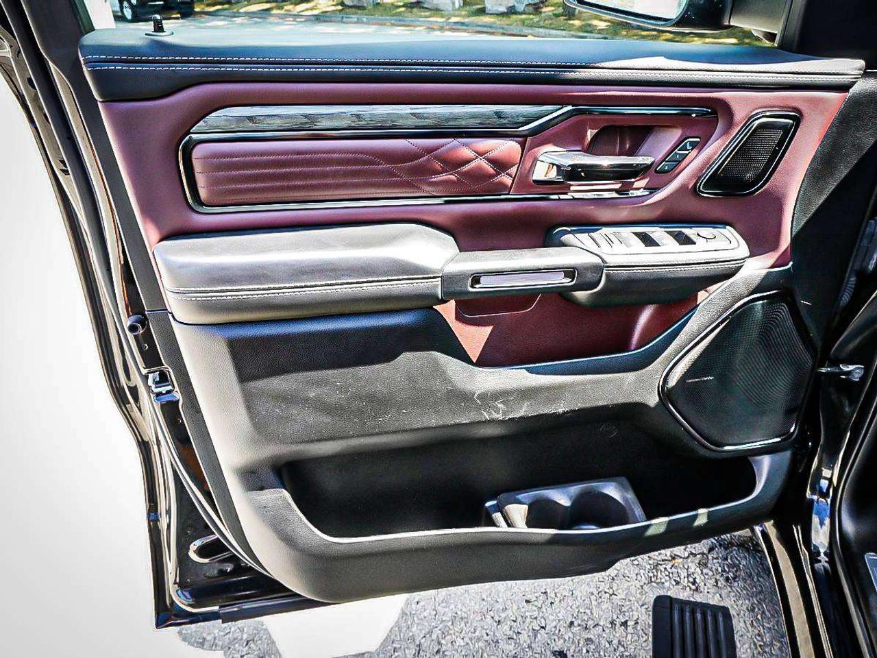 2025 RAM 1500  Photo