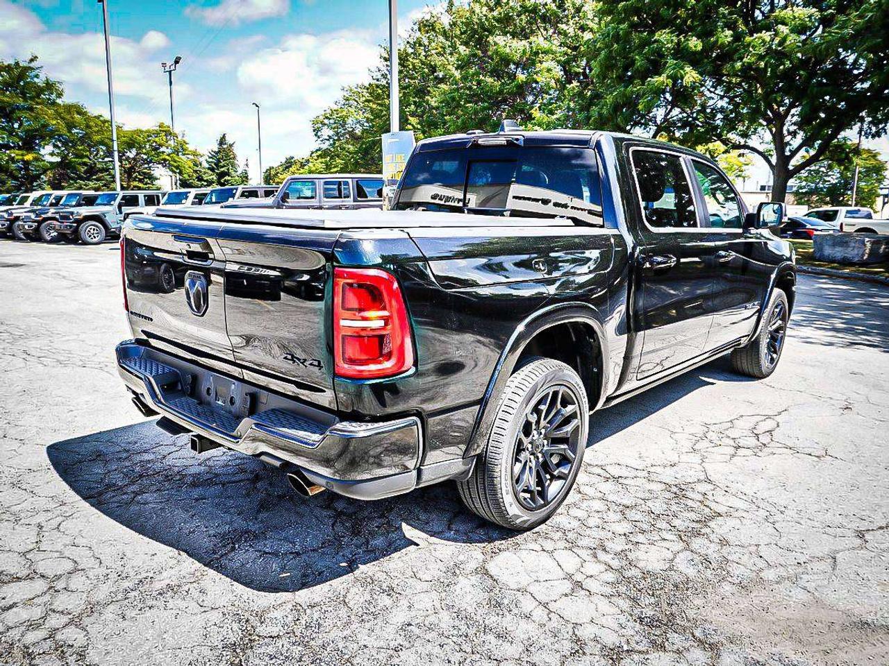 2025 RAM 1500  Photo
