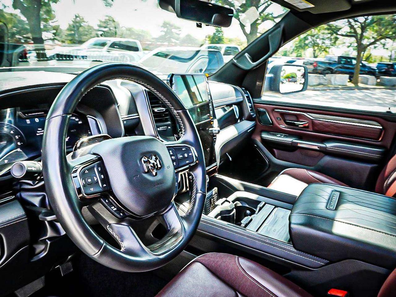 2025 RAM 1500  Photo