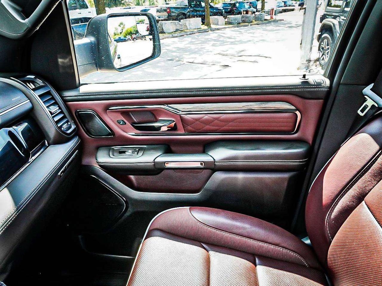 2025 RAM 1500  Photo