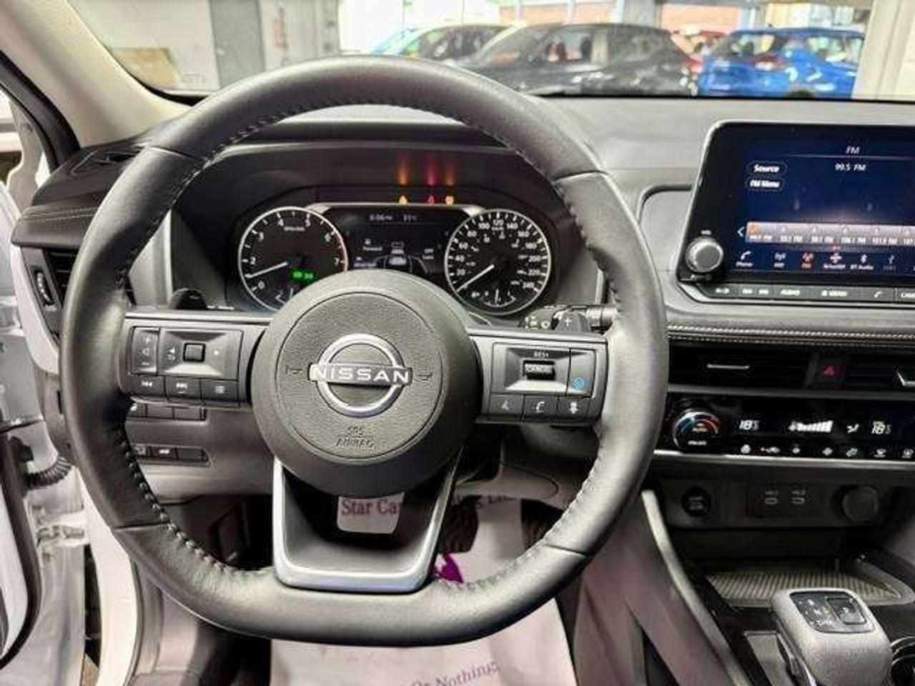 2024 Nissan Rogue AWD SV Moonroof Photo