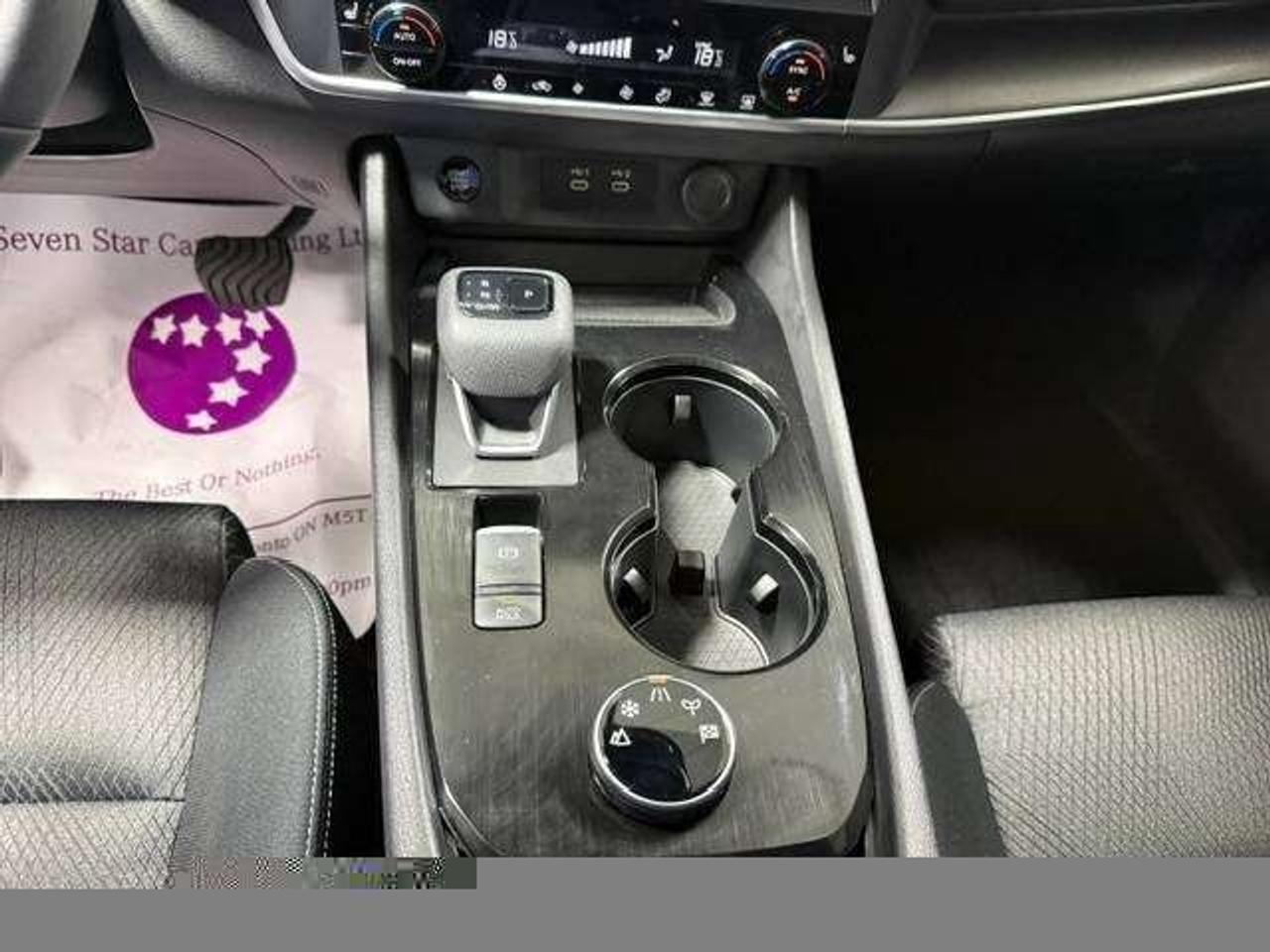 2024 Nissan Rogue AWD SV Moonroof Photo