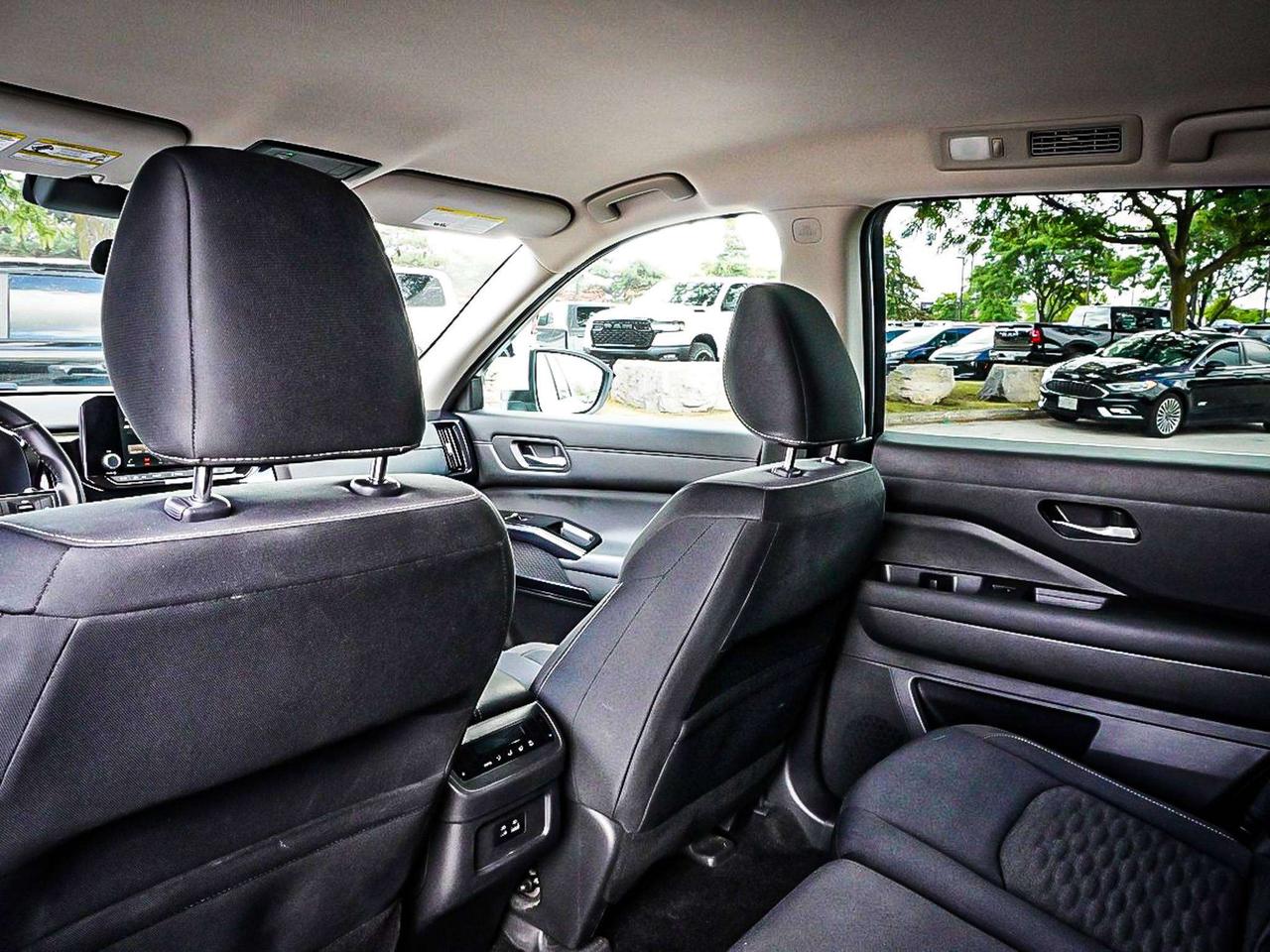 2022 Nissan Pathfinder  Photo