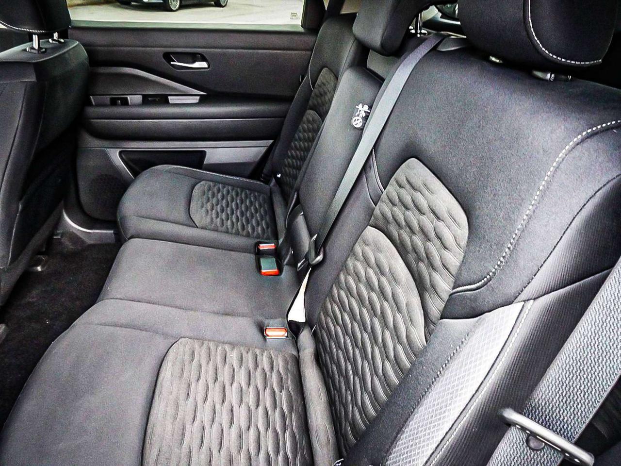 2022 Nissan Pathfinder  Photo
