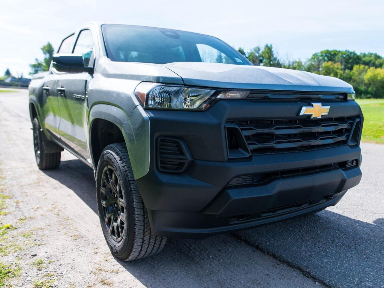 2026 Chevrolet Colorado Crew Cab Short Box 4-Wheel Drive Work Truck Photo