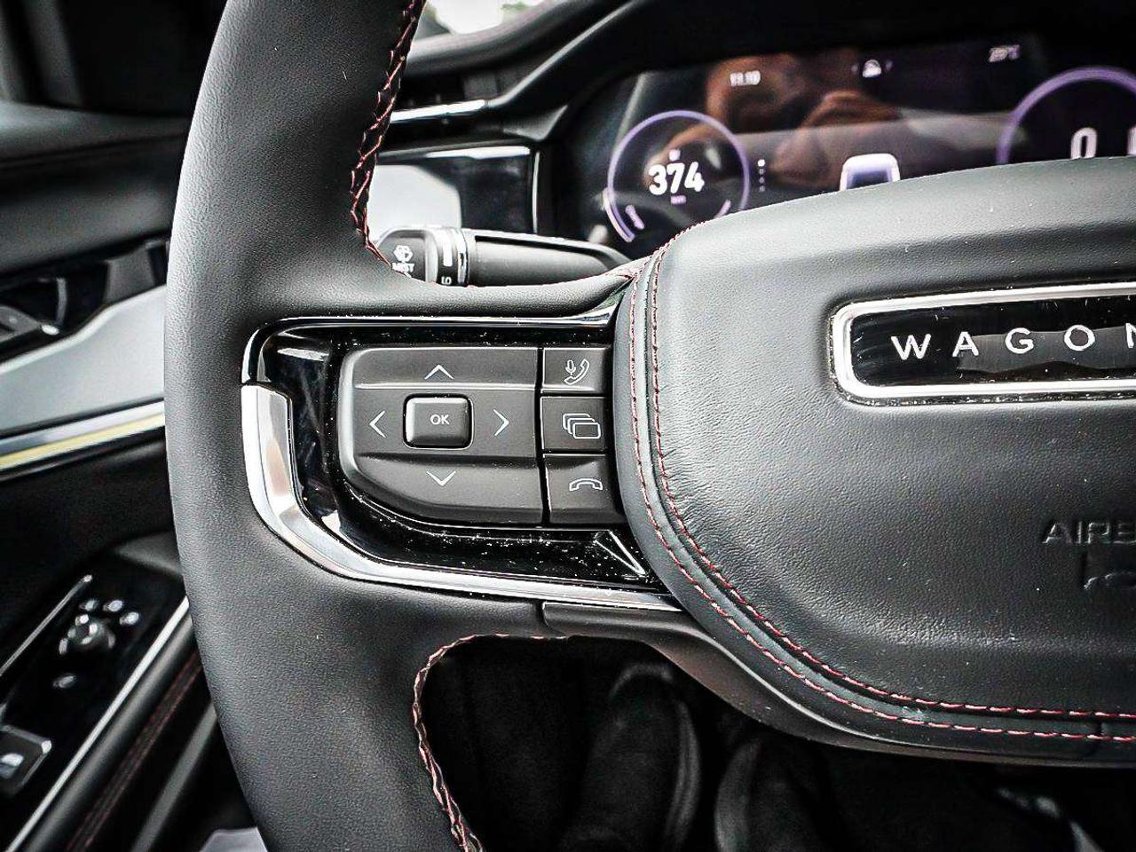 2025 Jeep Wagoneer S  Photo