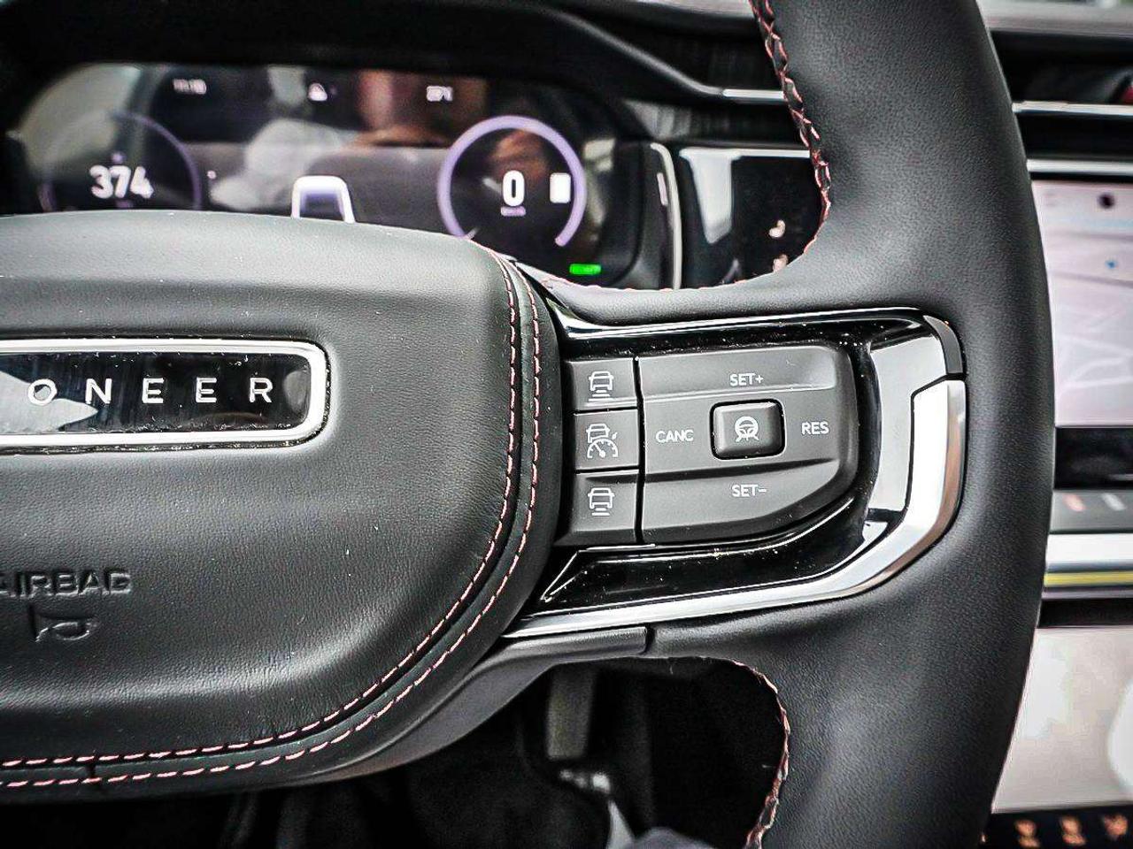 2025 Jeep Wagoneer S  Photo