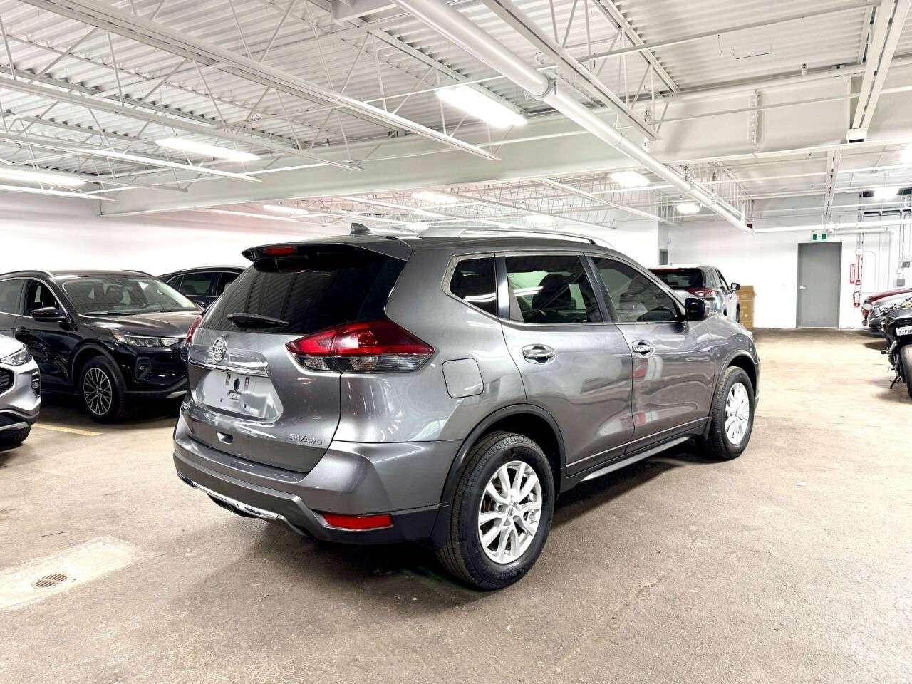 2019 Nissan Rogue AWD SV Photo