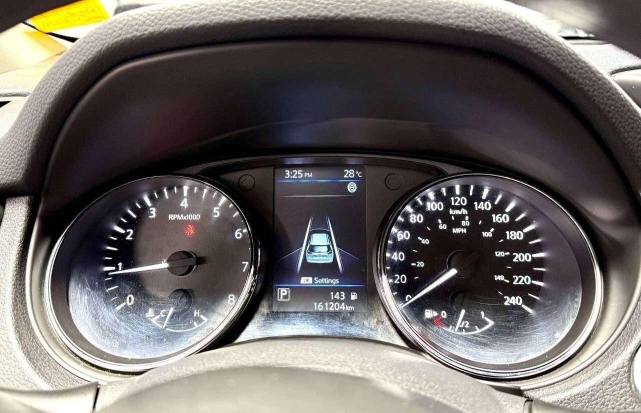 2019 Nissan Rogue AWD SV Photo
