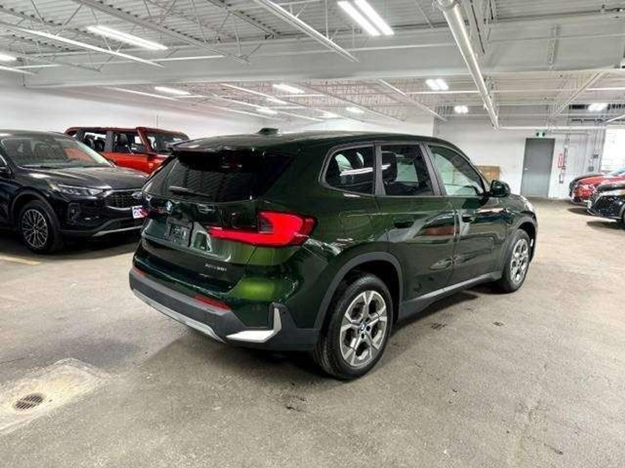 2025 BMW X1 Xdrive28i Sports Activity Vehicle Photo4