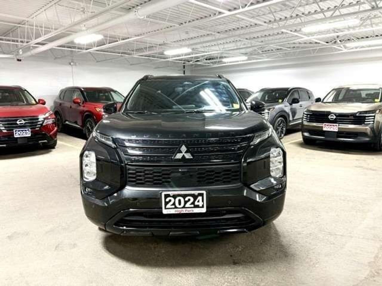 2024 Mitsubishi Outlander GT NOIR S-AWC Photo