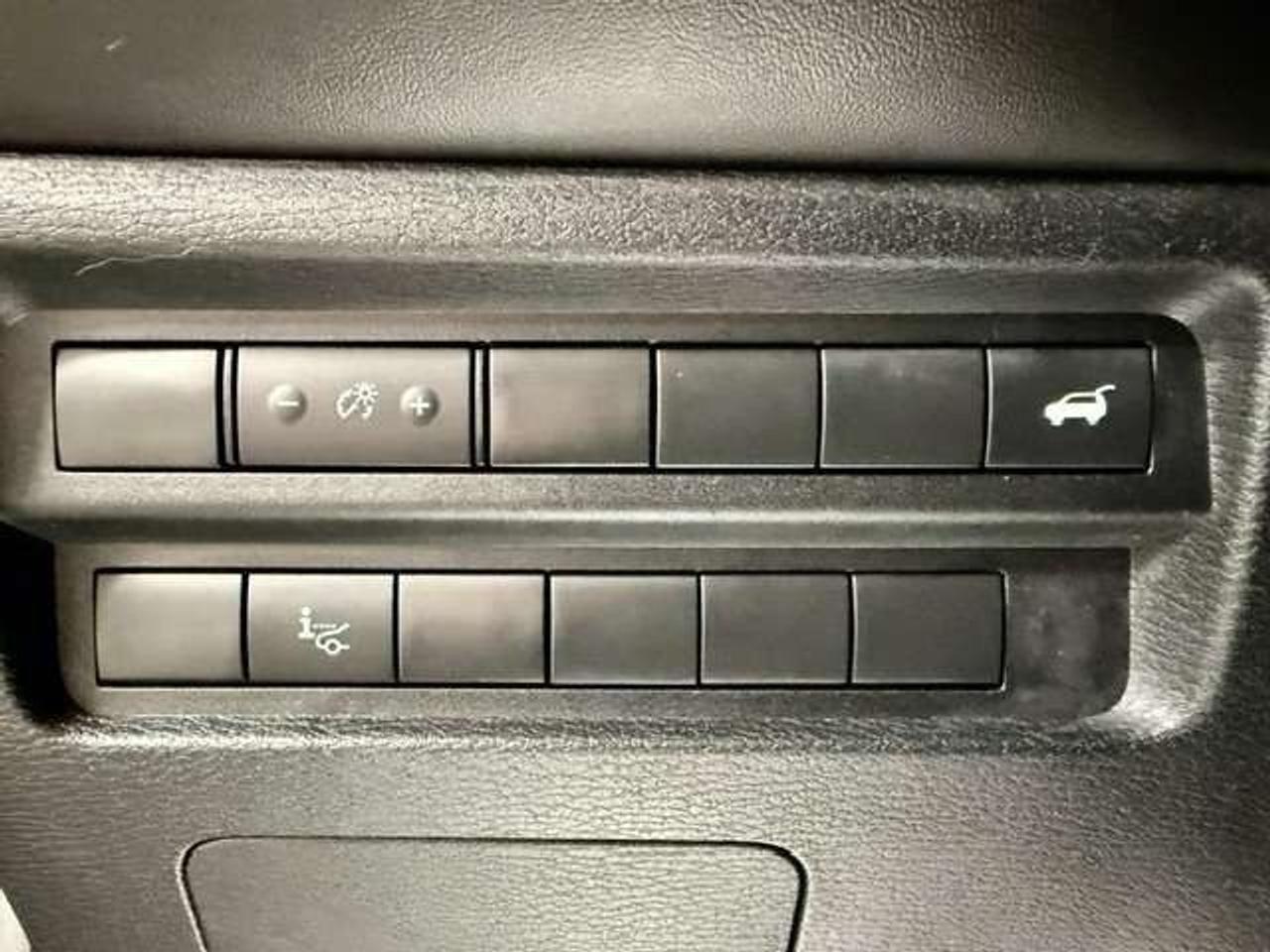 2024 Mitsubishi Outlander GT NOIR S-AWC Photo