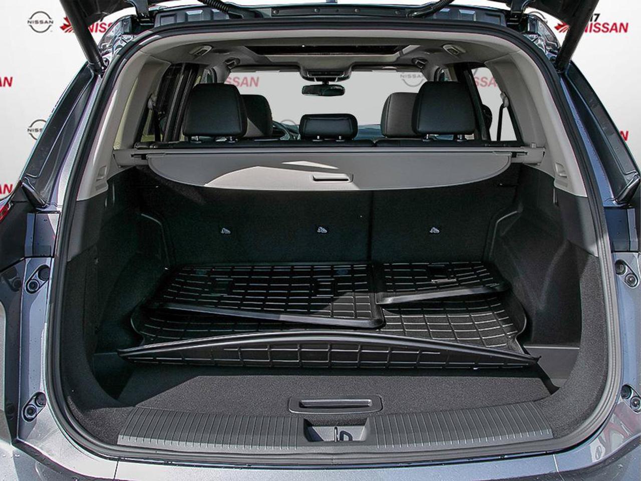 2026 Nissan Rogue Platinum Photo