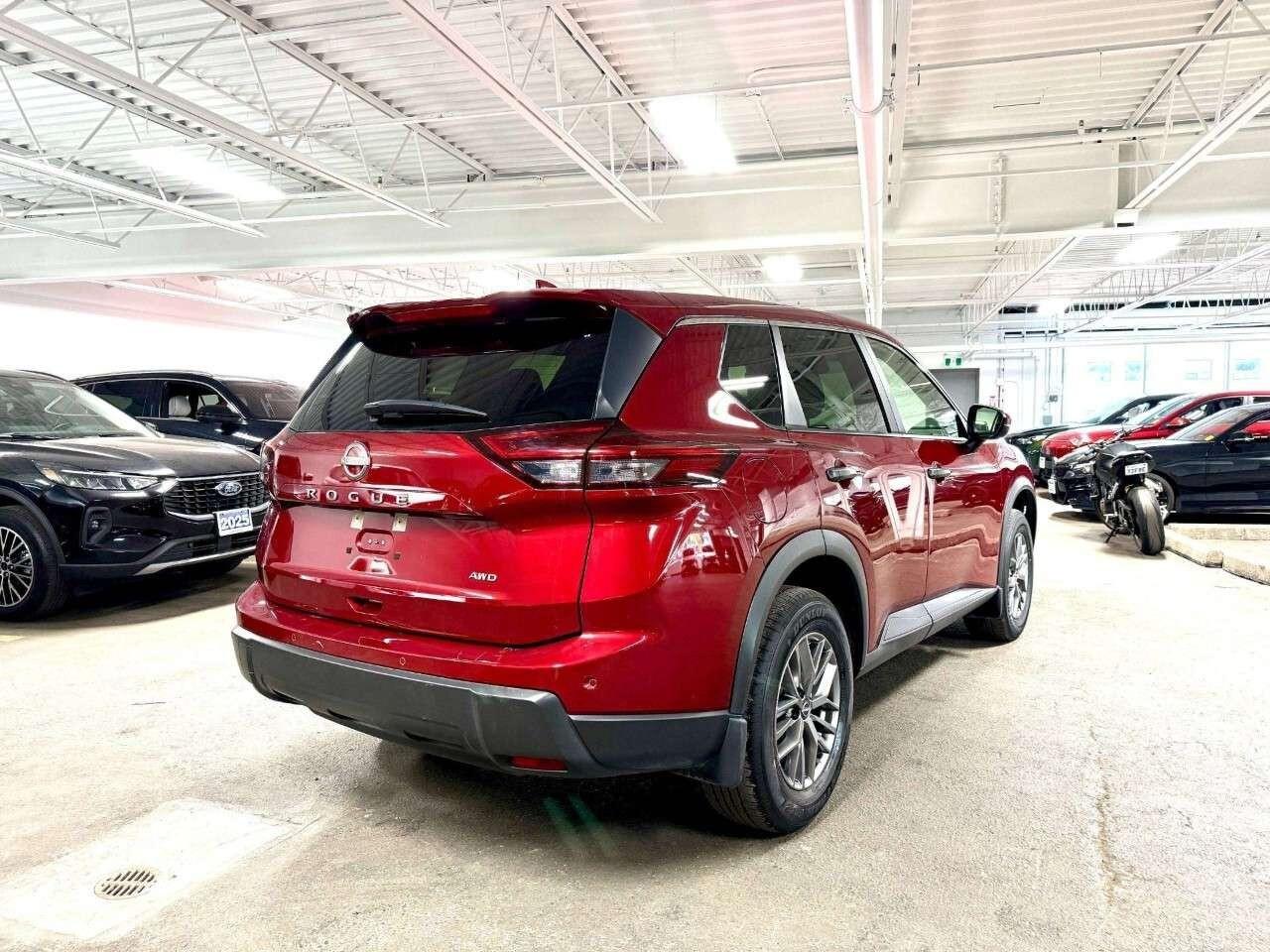 2025 Nissan Rogue AWD S Photo