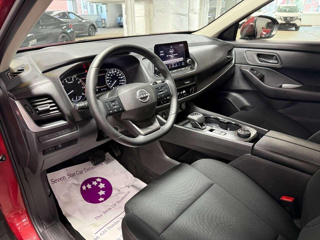 2025 Nissan Rogue AWD S Photo