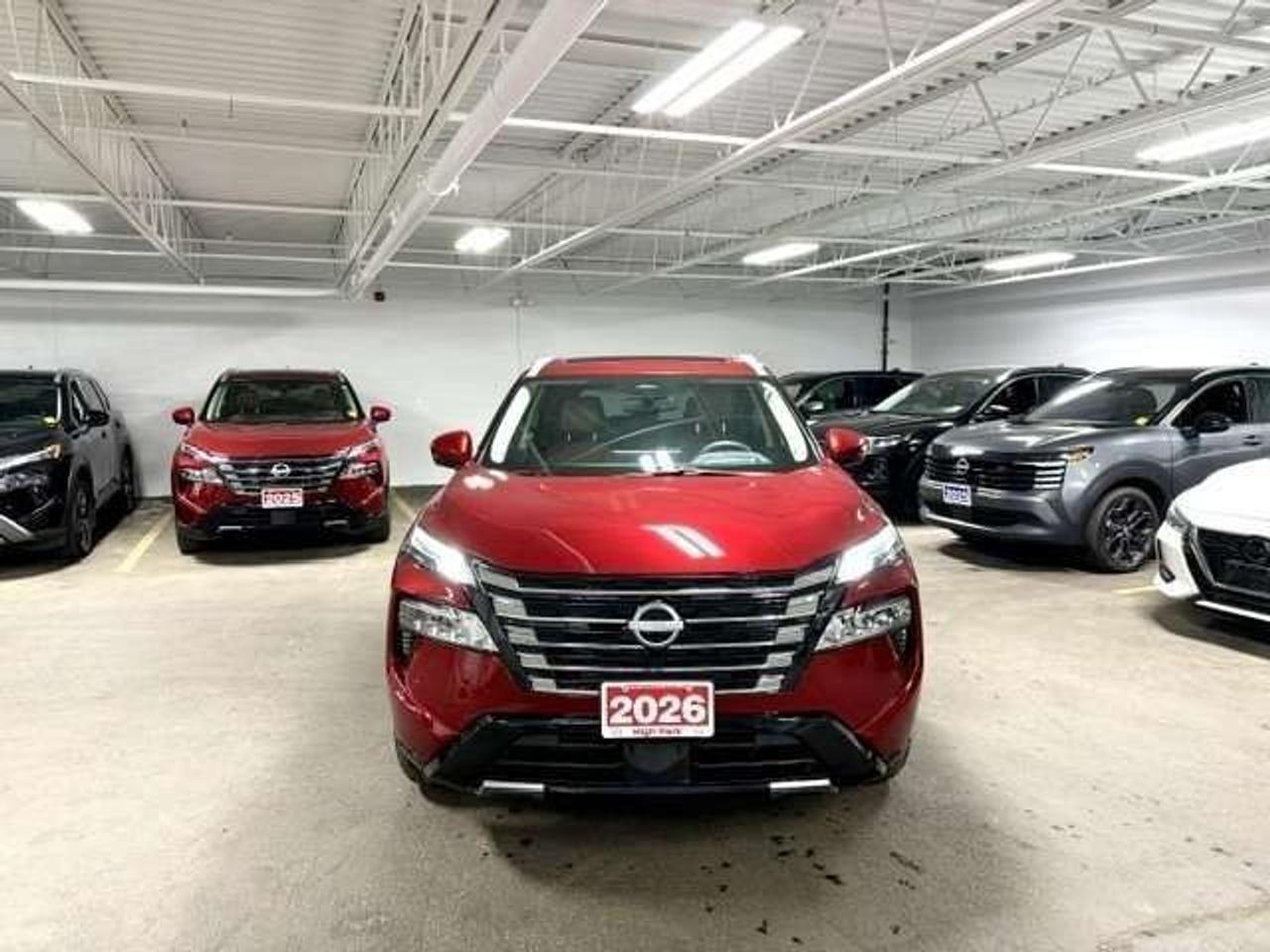 2026 Nissan Rogue AWD Platinum Photo5