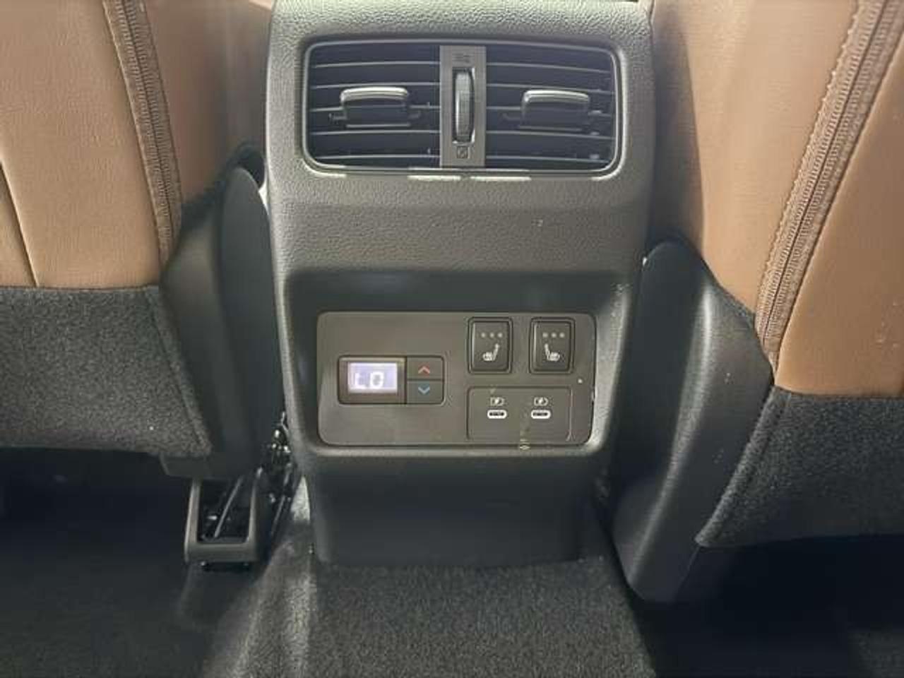 2026 Nissan Rogue AWD Platinum Photo