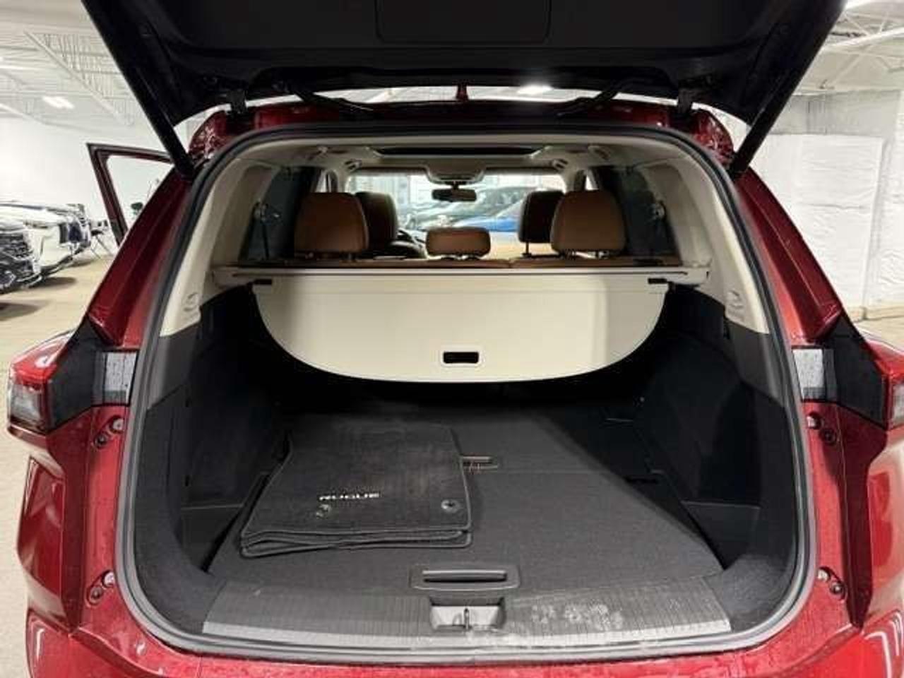2026 Nissan Rogue AWD Platinum Photo