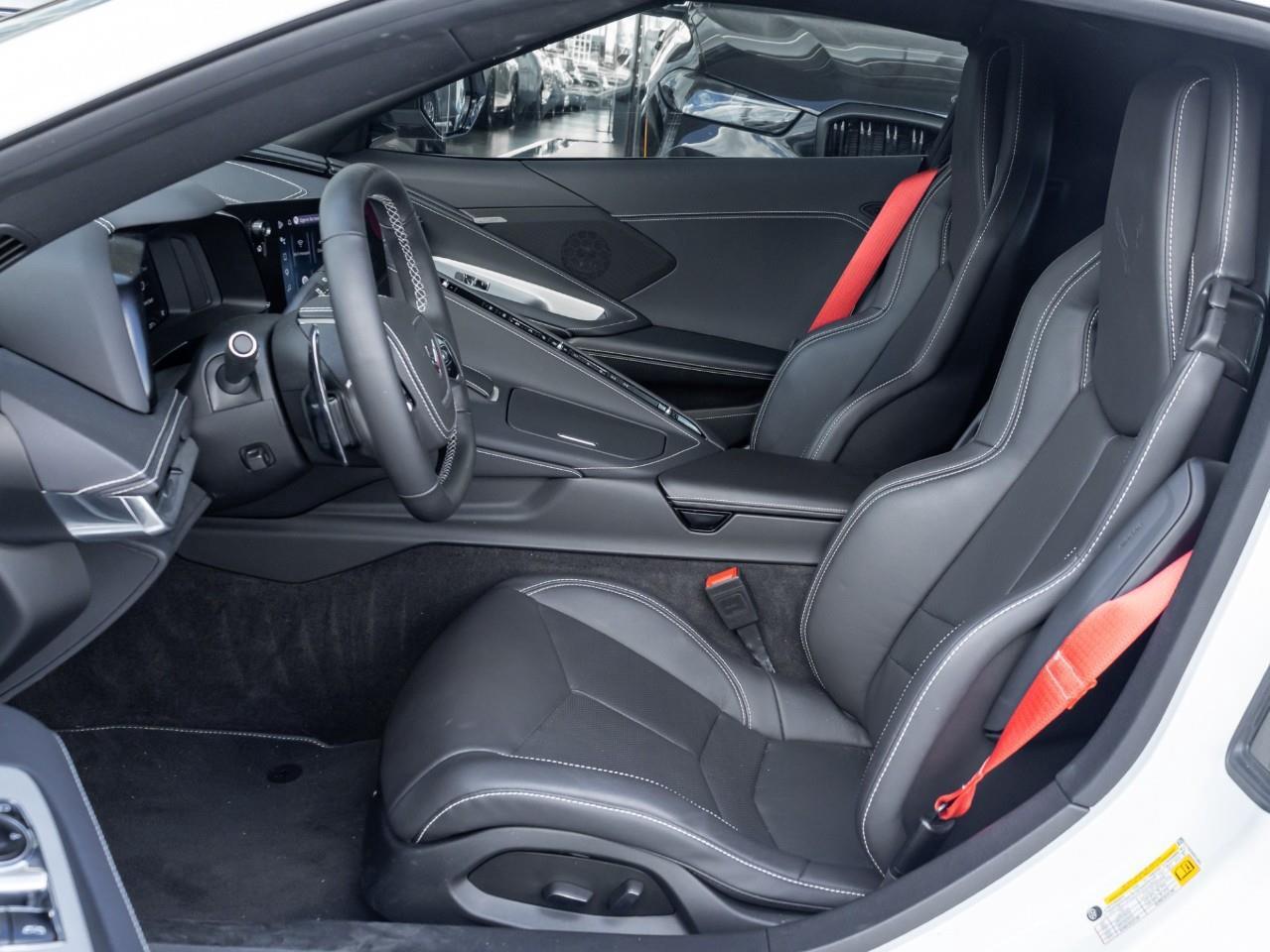 2025 Chevrolet Corvette Stingray w/1LT 2dr Coupe Photo