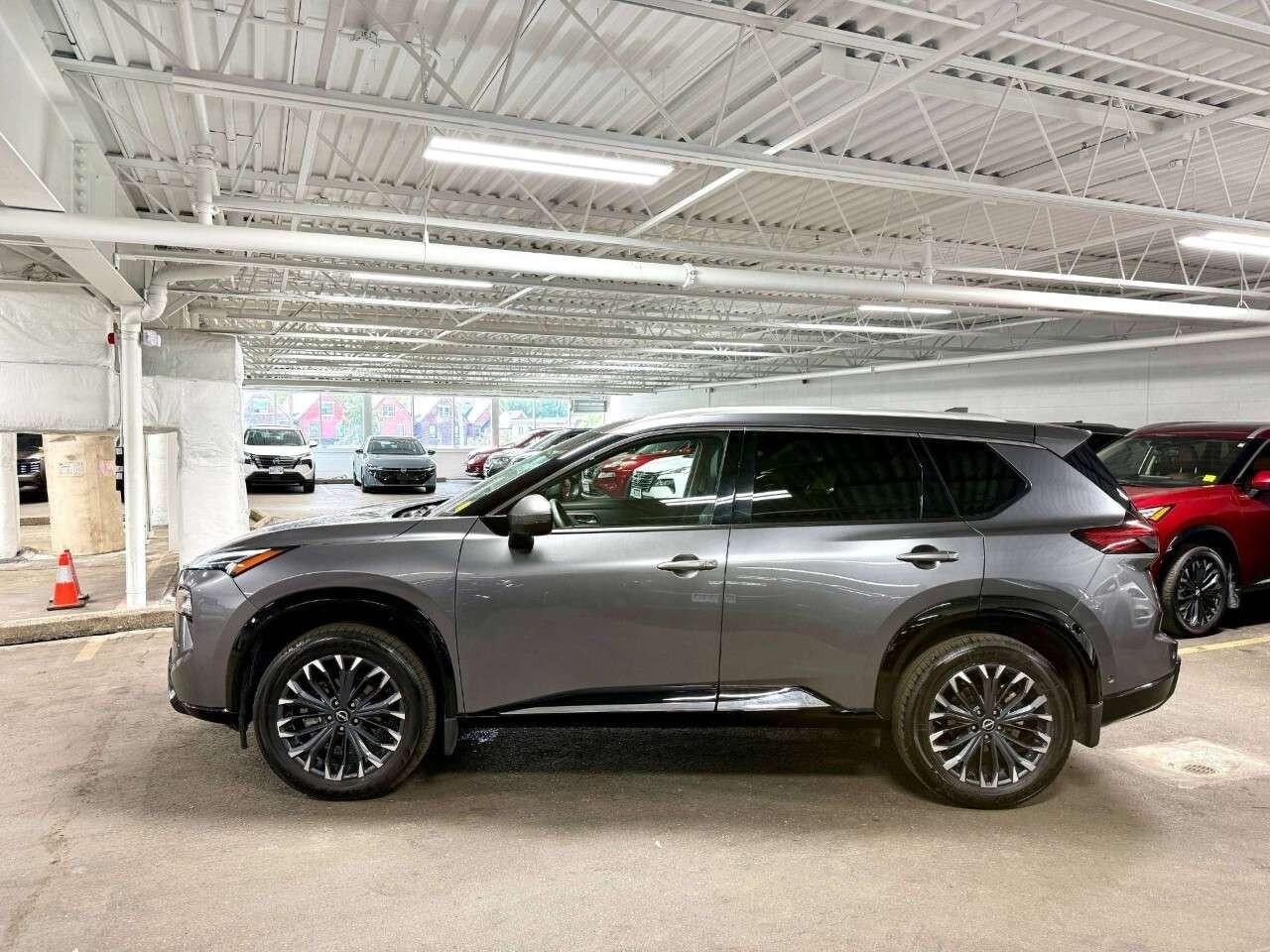 2026 Nissan Rogue AWD Platinum Photo