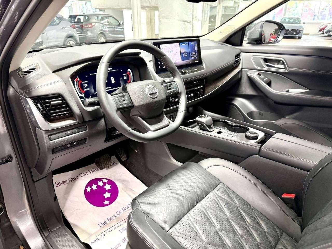 2026 Nissan Rogue AWD Platinum Photo