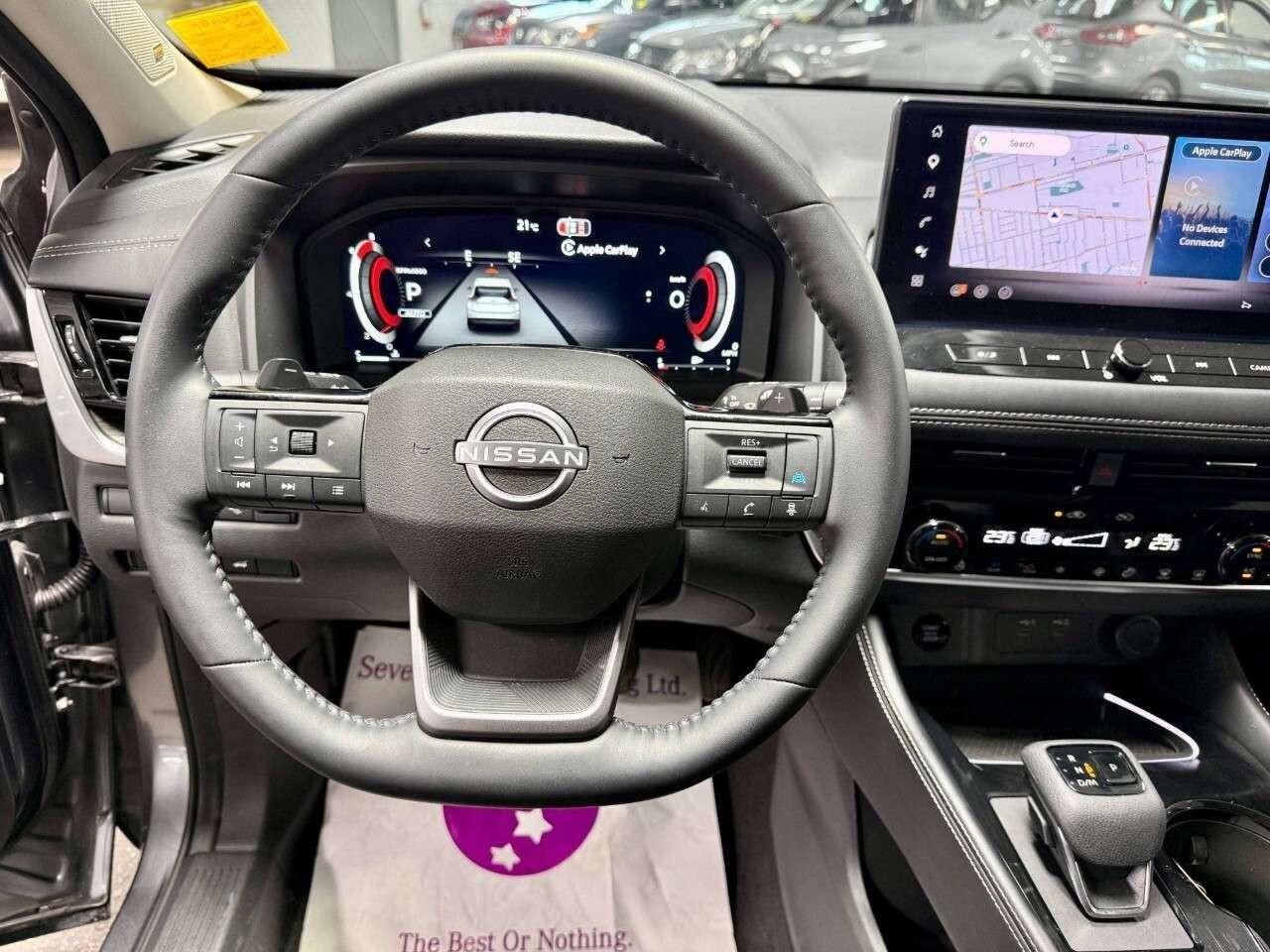 2026 Nissan Rogue AWD Platinum Photo