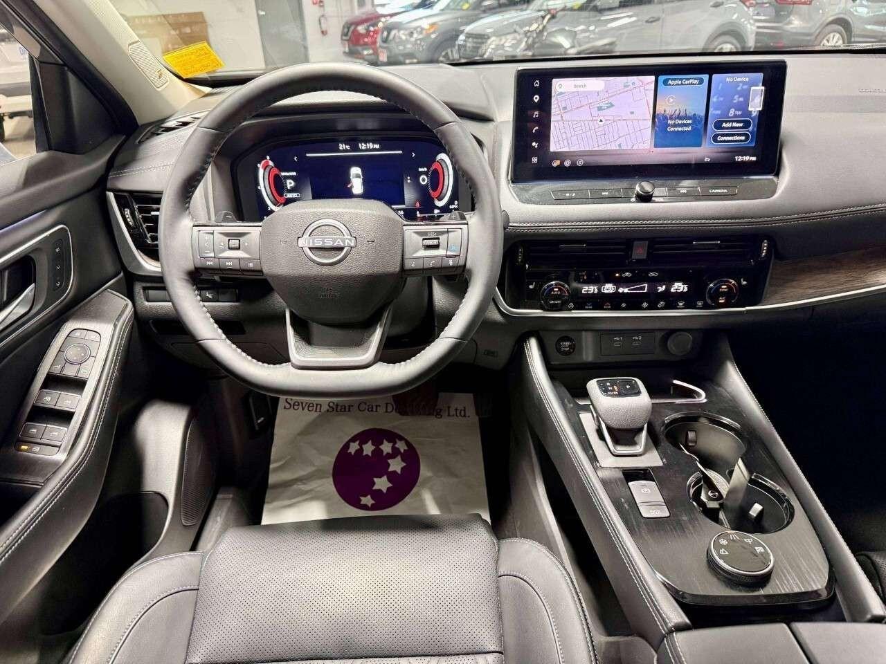 2026 Nissan Rogue AWD Platinum Photo