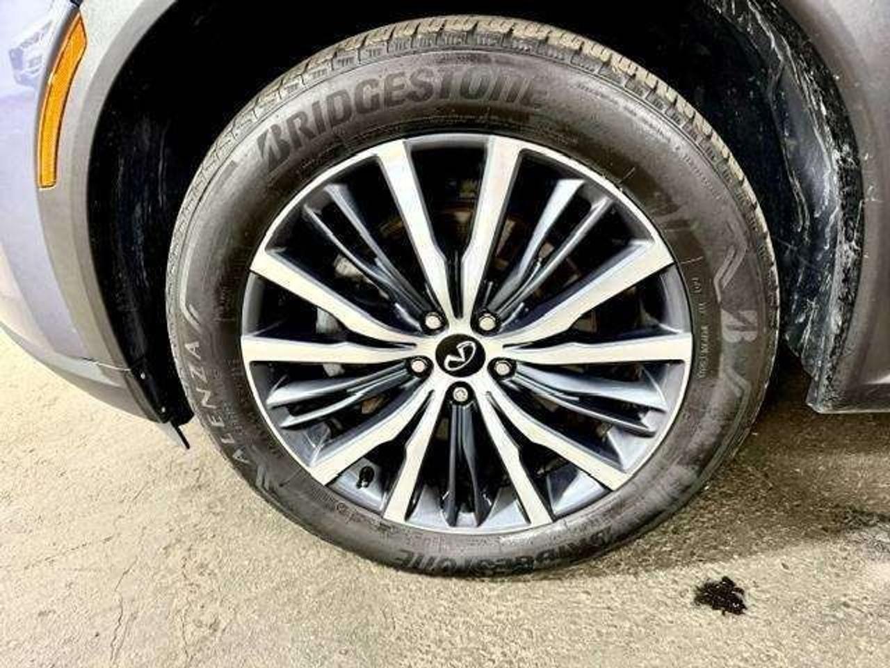 2024 Infiniti QX60 SENSORY AWD Photo