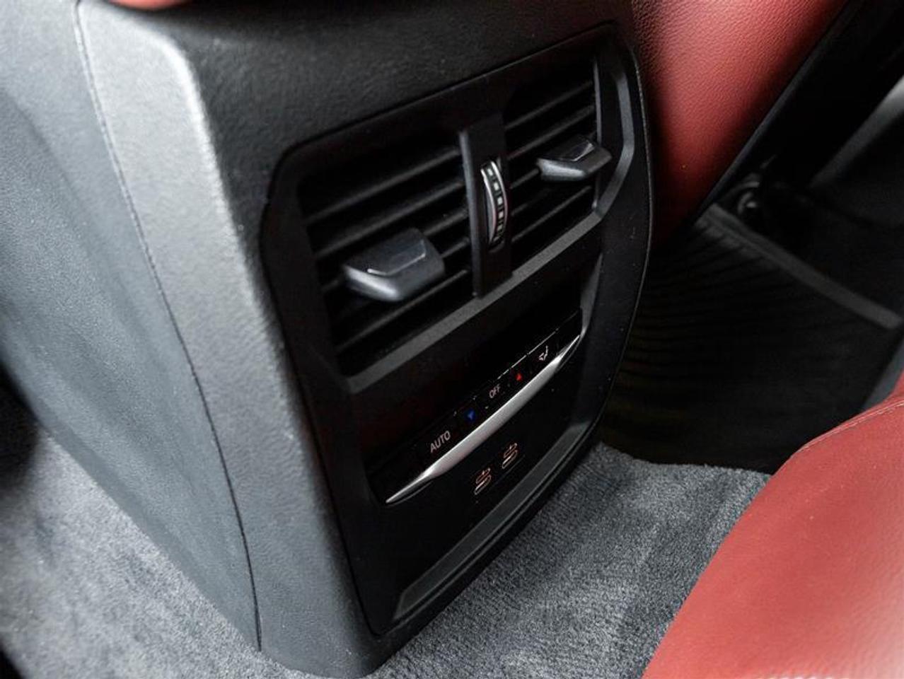 2023 BMW M440 i xDrive 2dr All-Wheel Drive Cabriolet Photo
