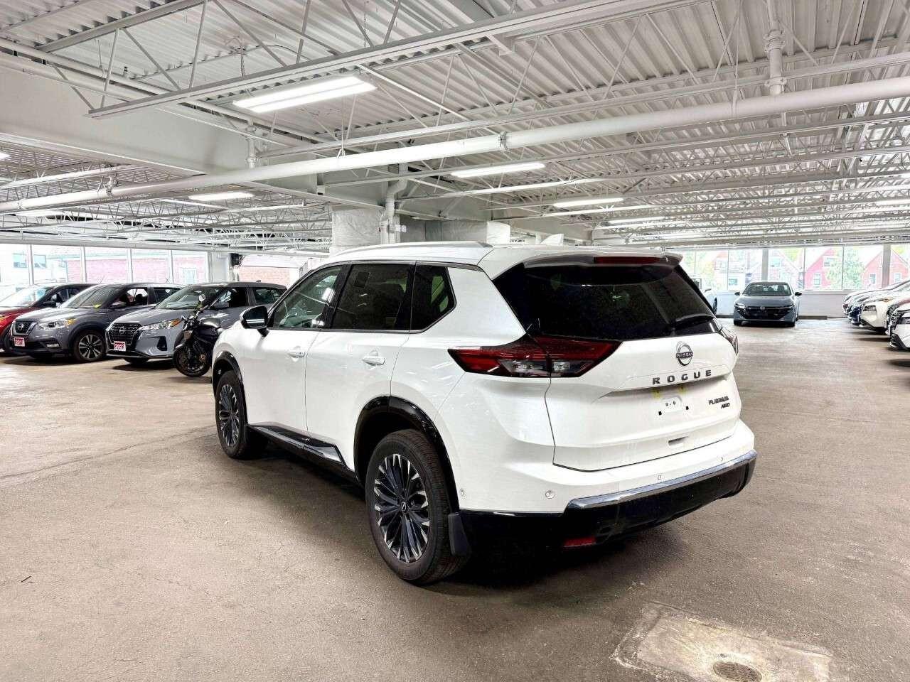 2026 Nissan Rogue AWD Platinum Photo