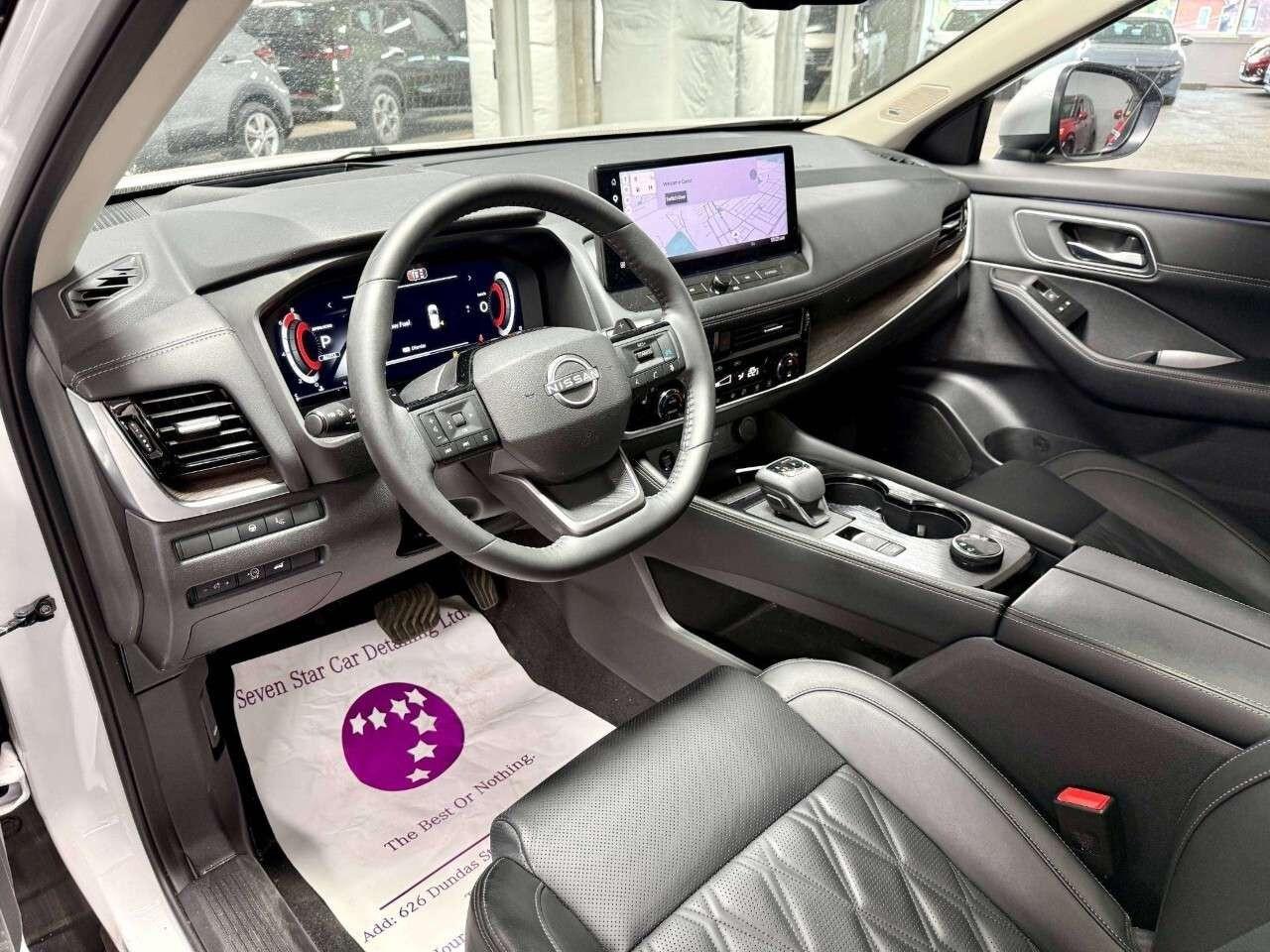 2026 Nissan Rogue AWD Platinum Photo