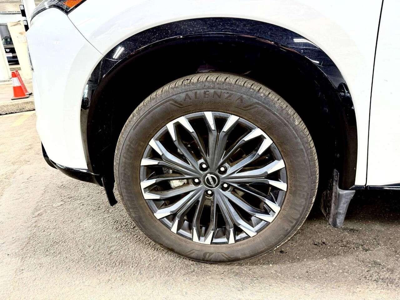 2026 Nissan Rogue AWD Platinum Photo