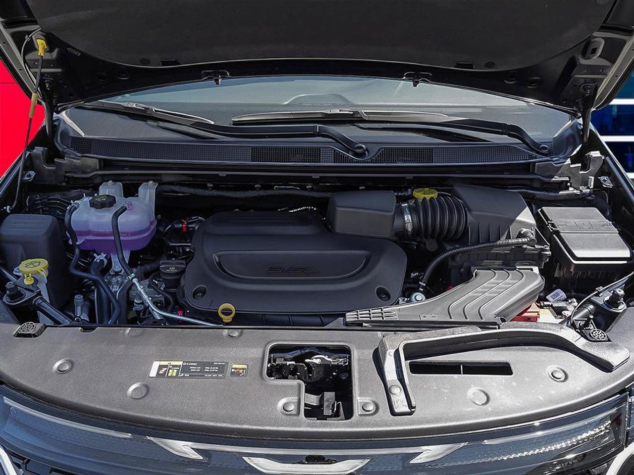 2027 Chrysler Pacifica Select | V6 | Leather Seats |Remote start | Photo