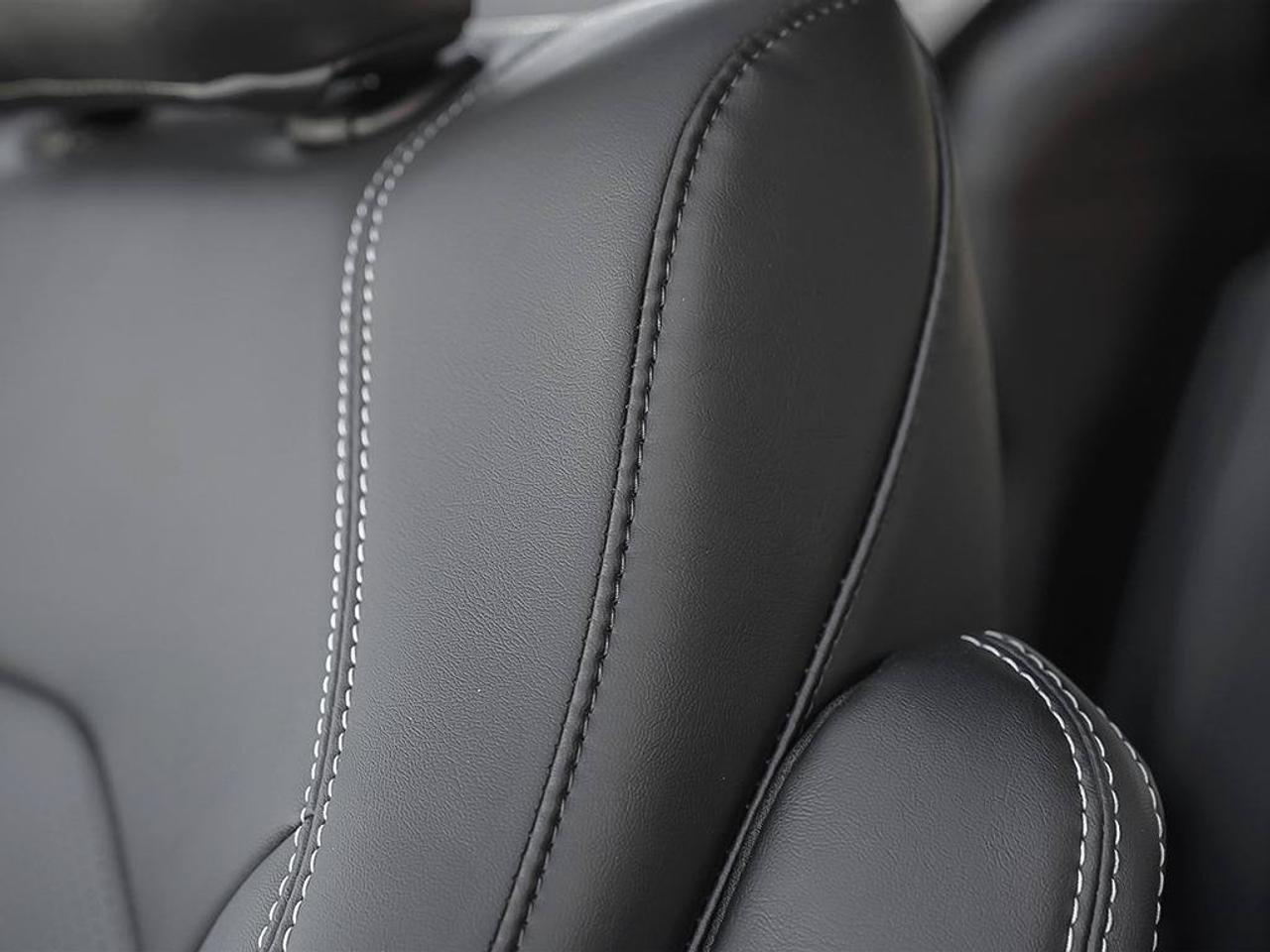 2027 Chrysler Pacifica Select | V6 | Leather Seats |Remote start | Photo