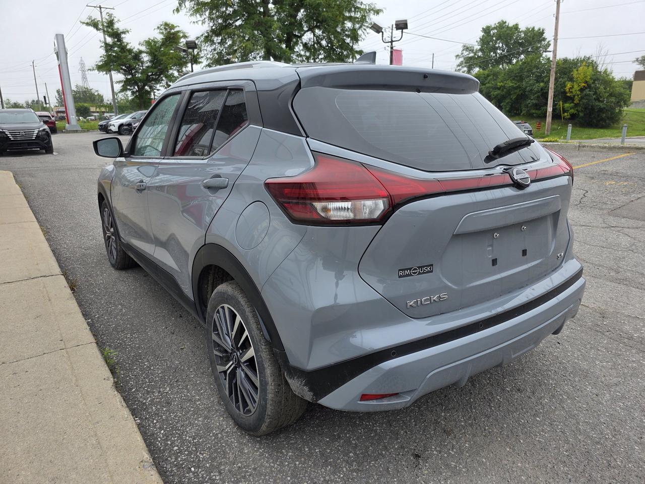 2024 Nissan Kicks SV Photo3