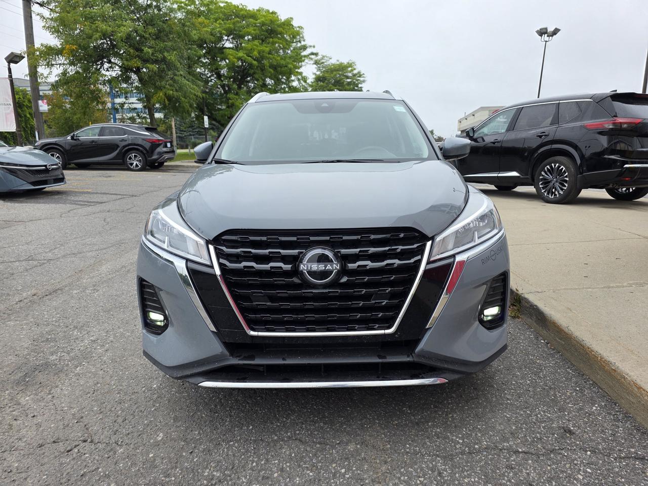 2024 Nissan Kicks SV Photo