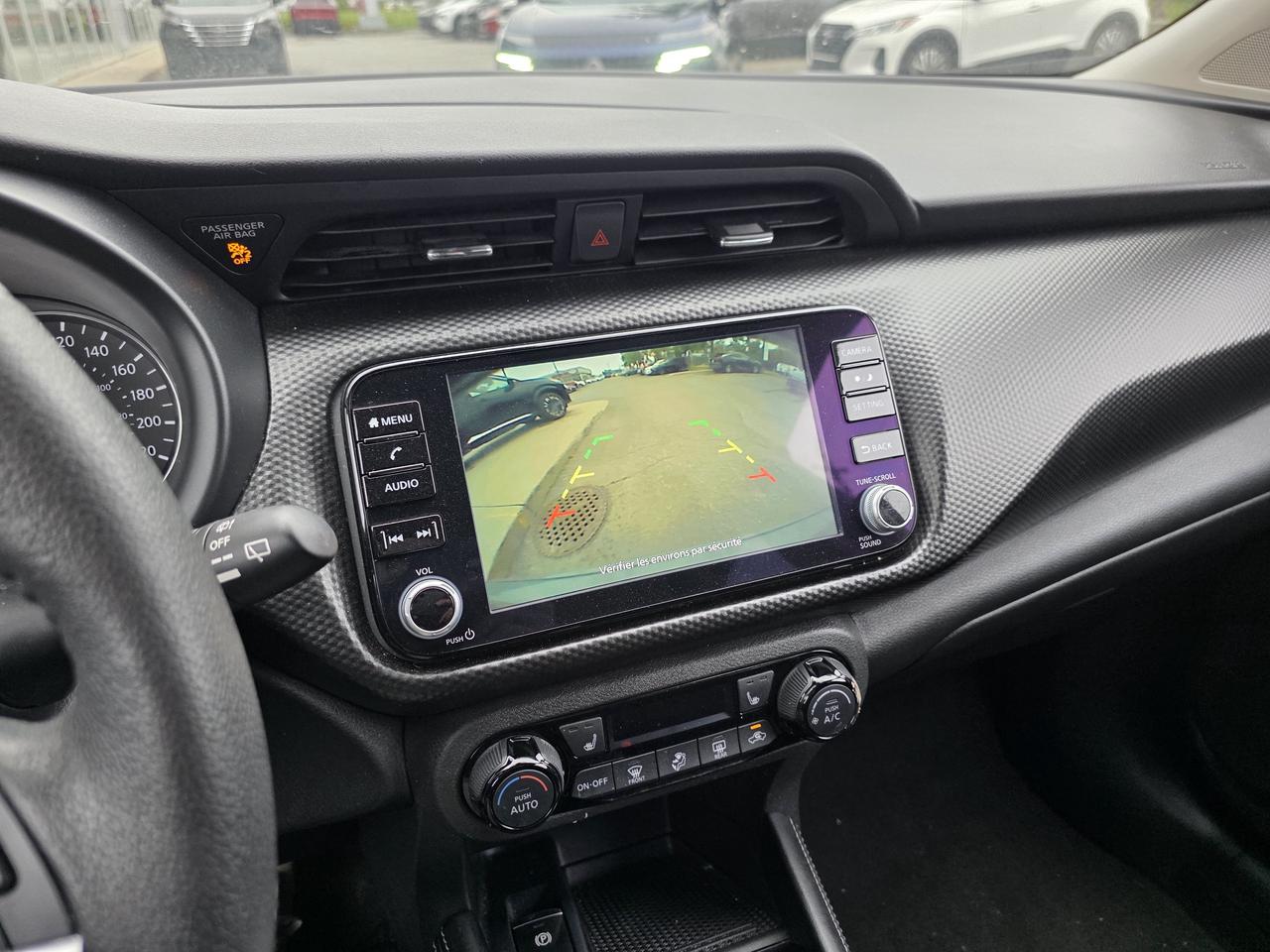 2024 Nissan Kicks SV Photo