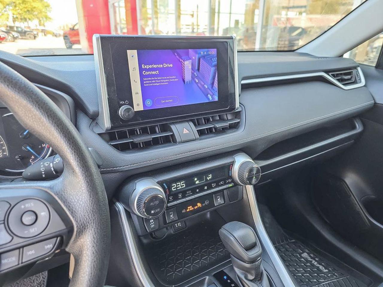 2025 Toyota RAV4 Hybrid LE Photo