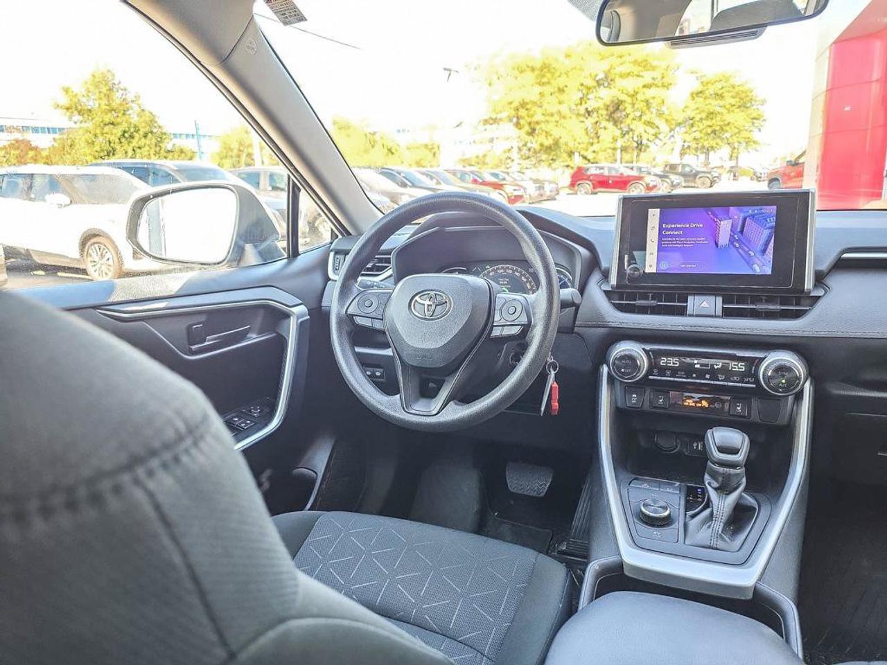 2025 Toyota RAV4 Hybrid LE Photo