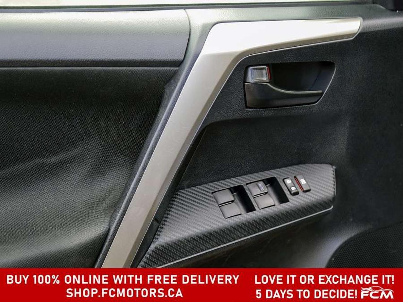 2015 Toyota RAV4 LE   FULLY CERTIFIED WITH WARRANTY Photo