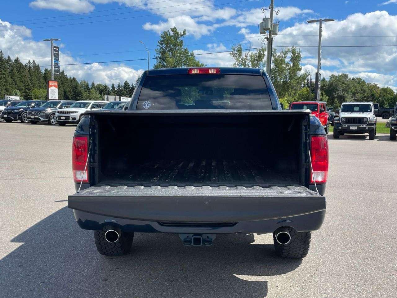 2021 RAM 1500 ACCIDENT FREE   HTD SEATS   5.7 L V8 HEMI Photo