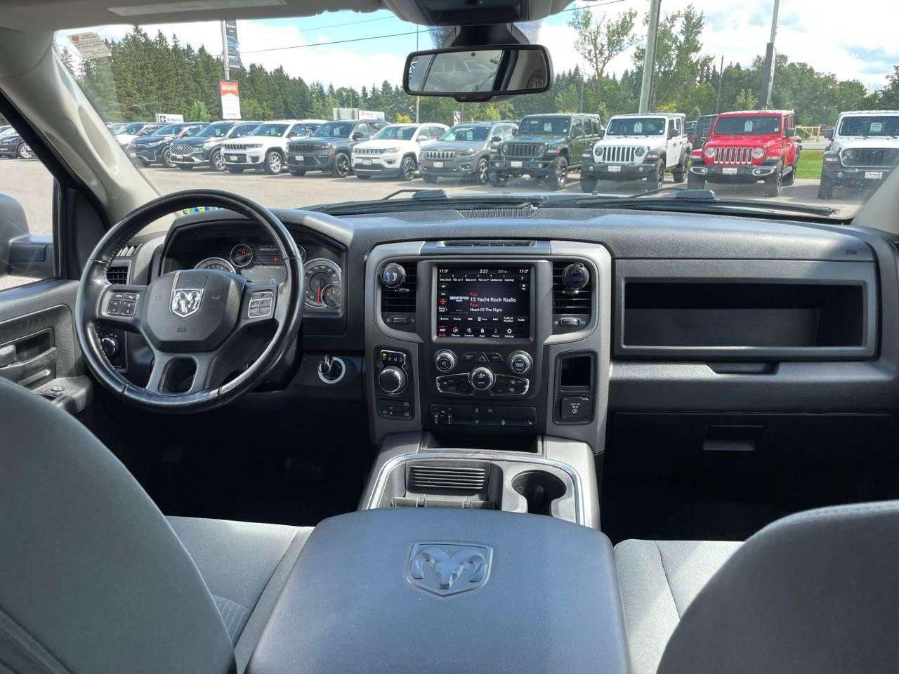 2021 RAM 1500 ACCIDENT FREE   HTD SEATS   5.7 L V8 HEMI Photo