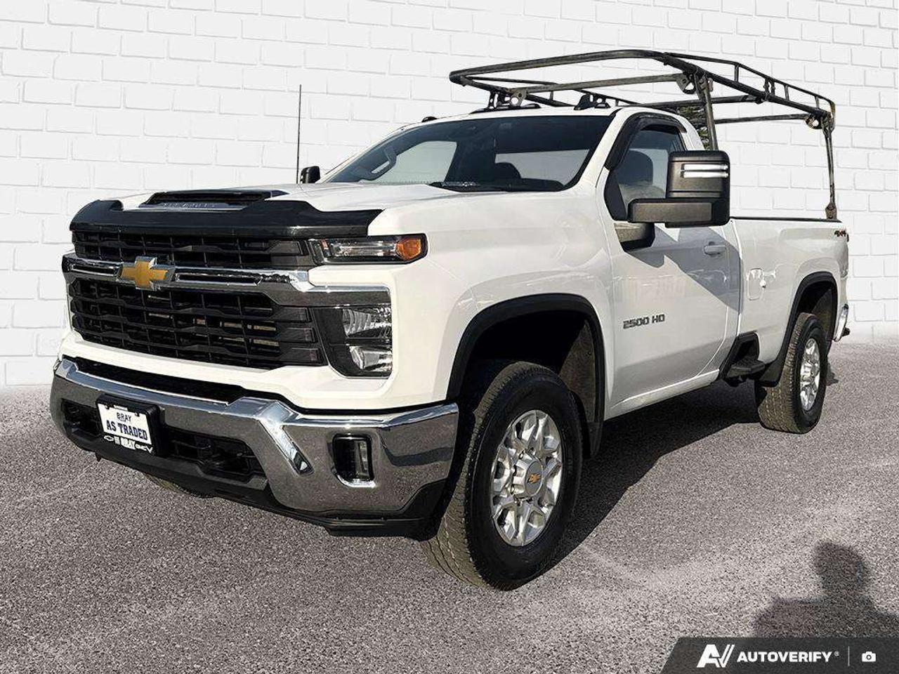 2024 Chevrolet Silverado 2500 GOOSENECK/5TH WHEEL PREP PKG. SNOW PLOW/CAMPER PREP PKG. TRAILERING PKG. BEDLINER. BRAY ORIGINAL. UTILITY RACK INCLUDED. Photo