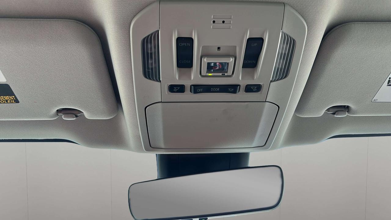 2021 Toyota Highlander XLE Photo