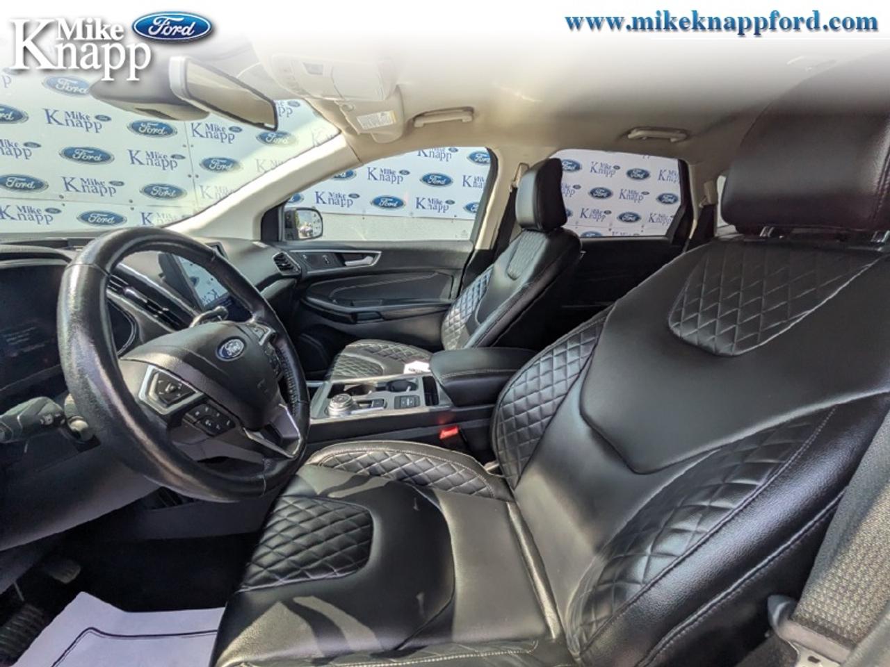 2023 Ford Edge Titanium Photo