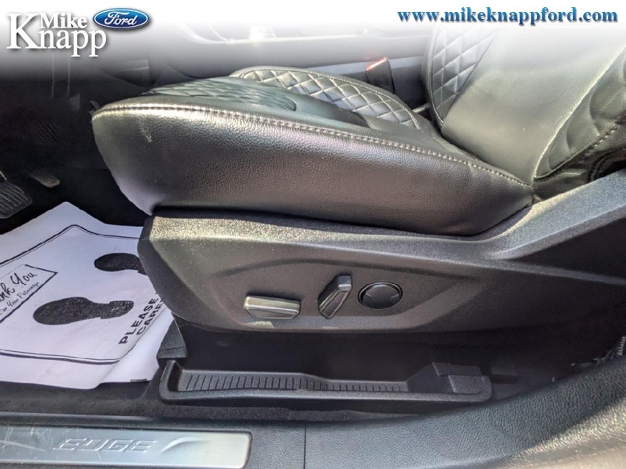 2023 Ford Edge Titanium Photo