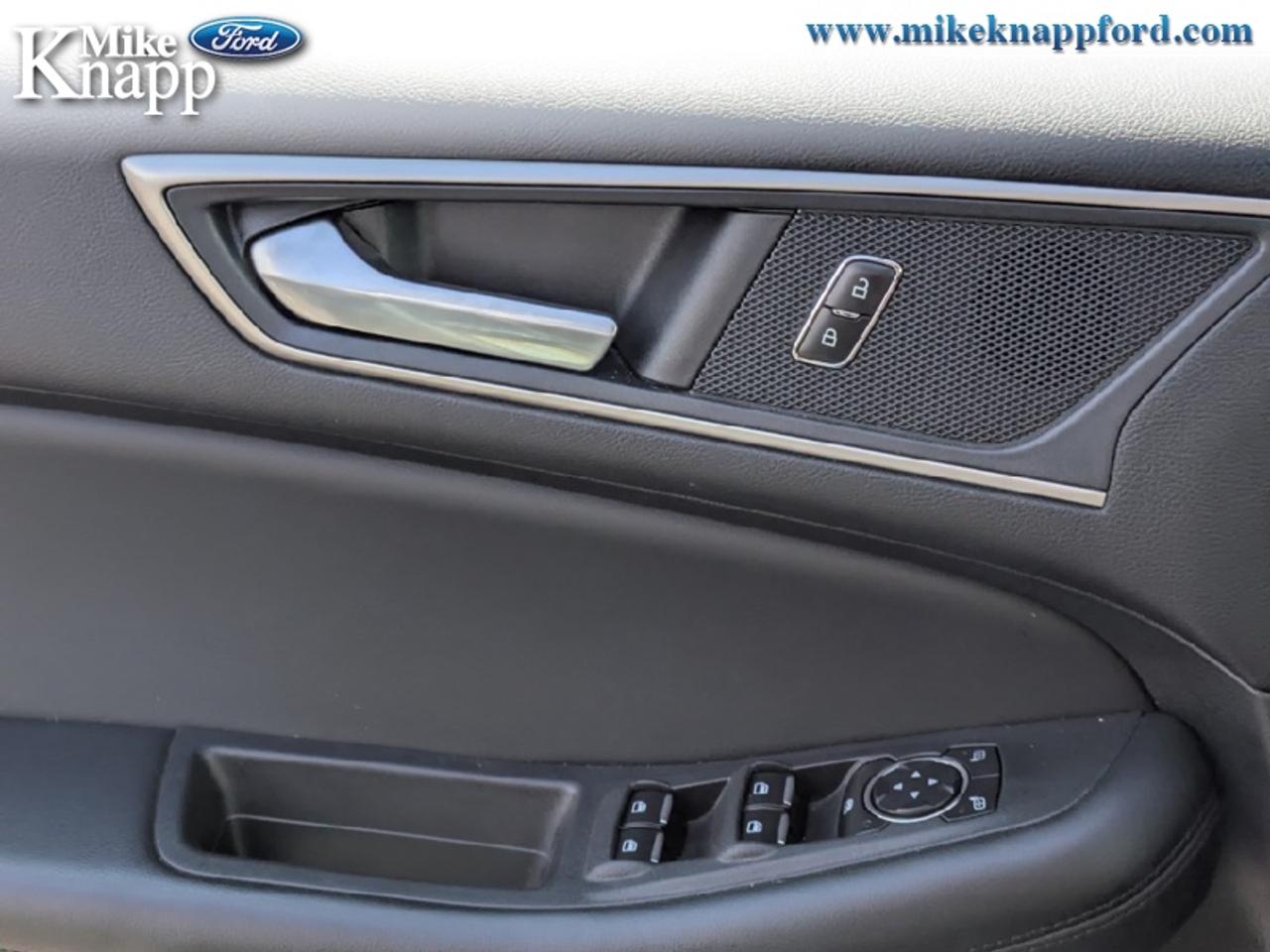 2023 Ford Edge SEL Photo