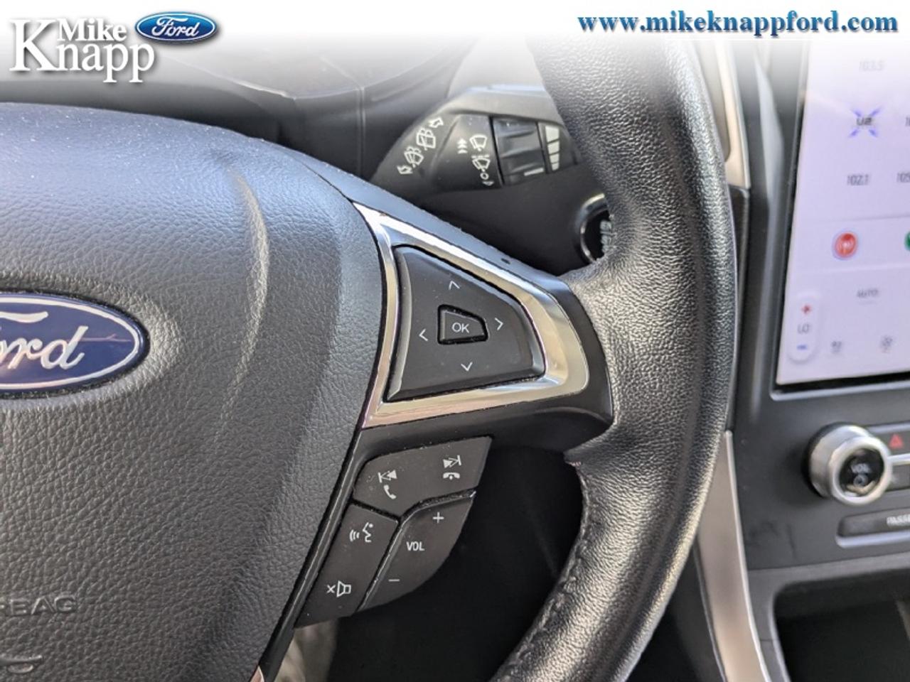 2023 Ford Edge SEL Photo