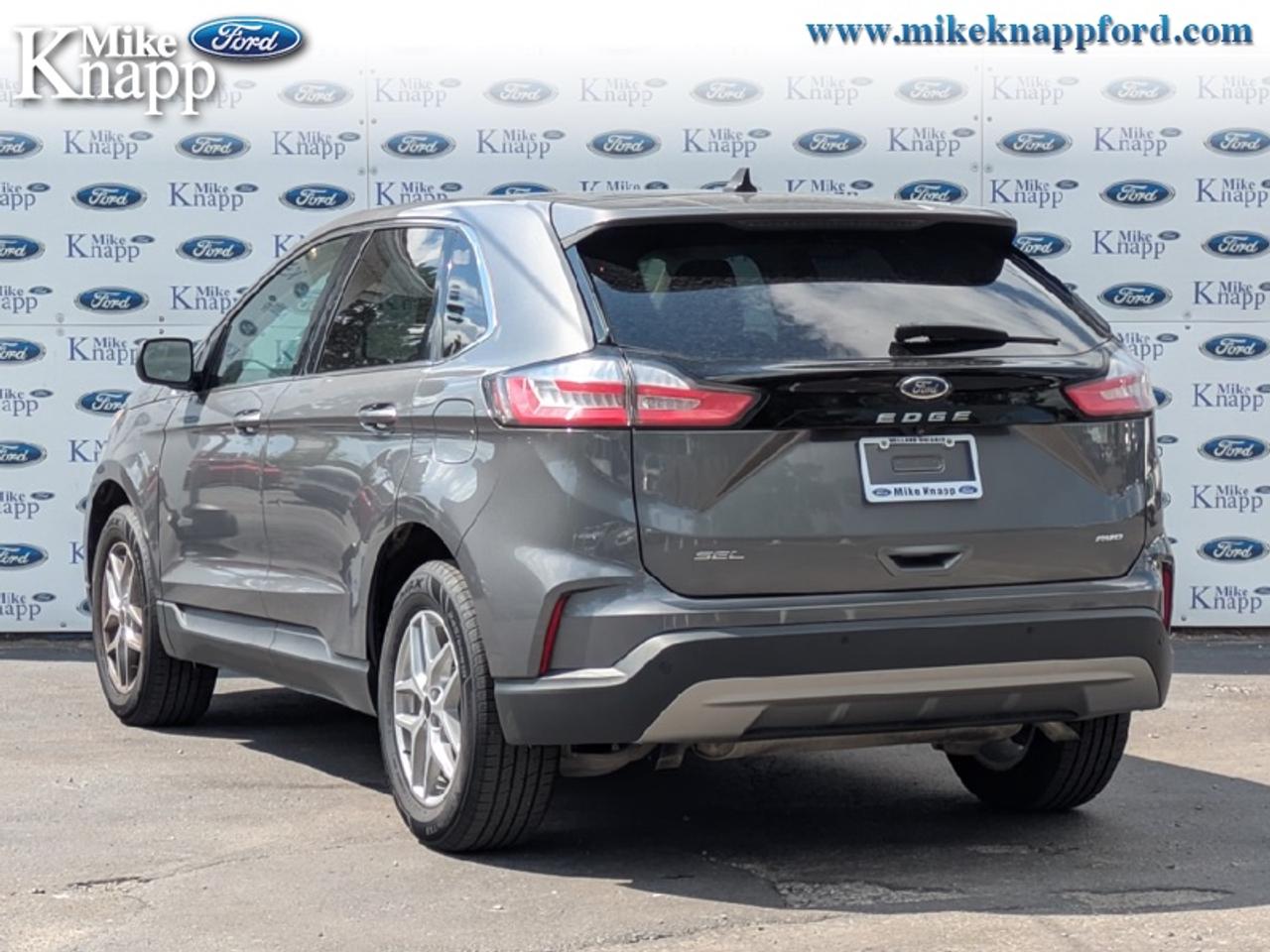 2023 Ford Edge SEL Photo2